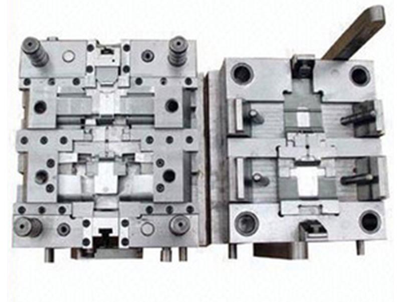 西青精密塑料模-07